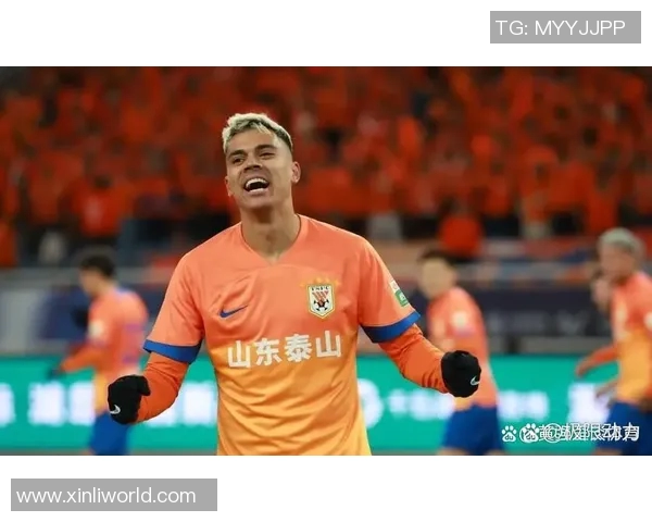 21岁足球明星意外秃头引发热议球迷纷纷猜测背后原因与影响 21岁足球明星意外秃头引发热议球迷纷纷猜测背后原因与影响